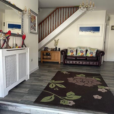 Capri Guest House 토키 외부 사진