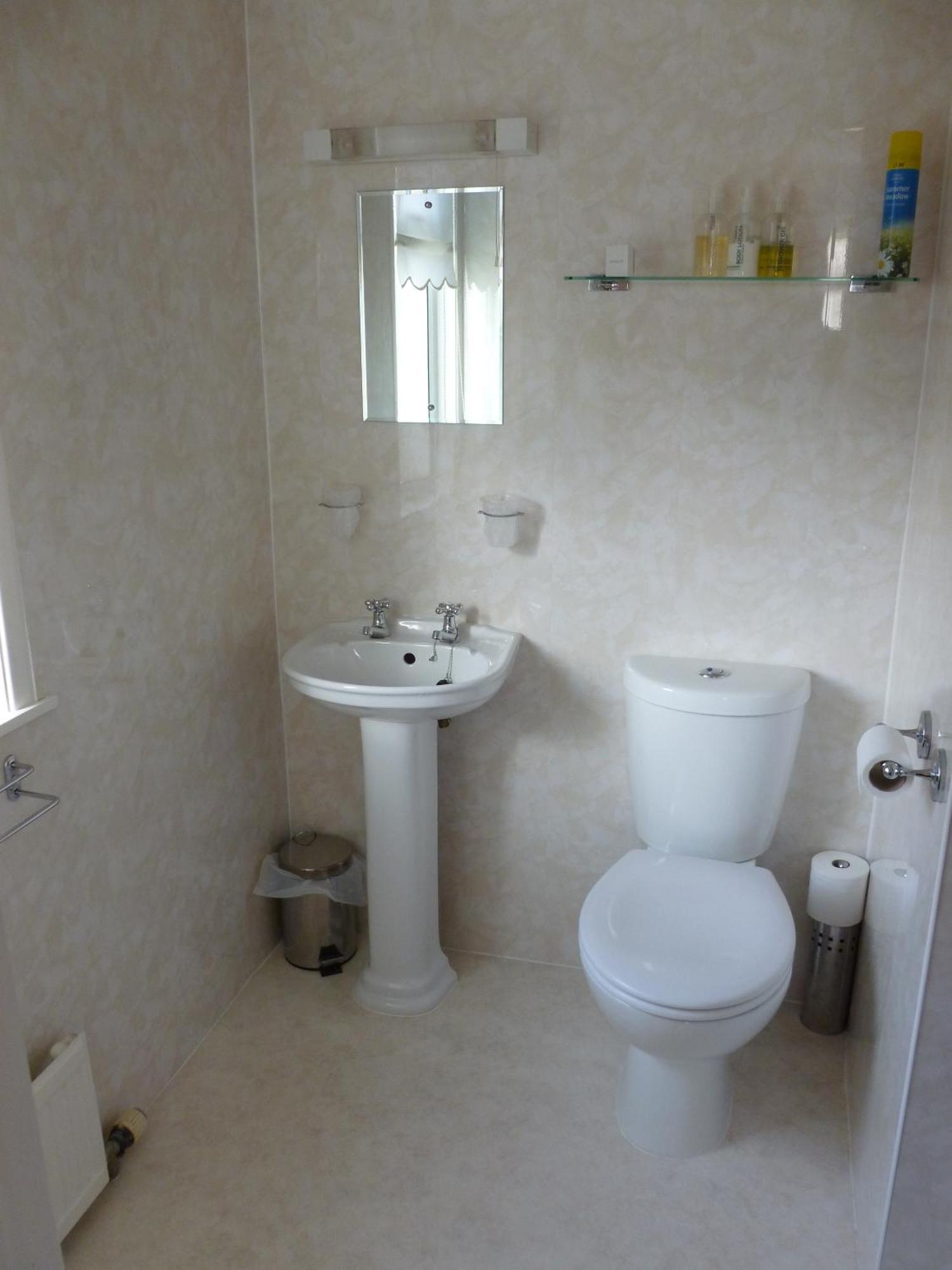 Capri Guest House 토키 외부 사진