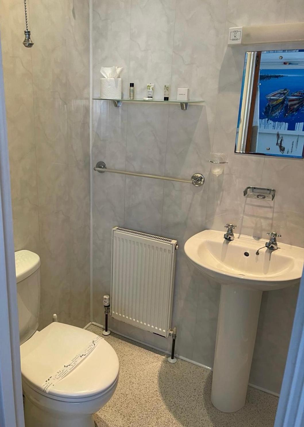 Capri Guest House 토키 외부 사진